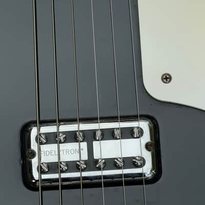 Fender Classic Player Cabronita Telecaster 2015 - Black image 3