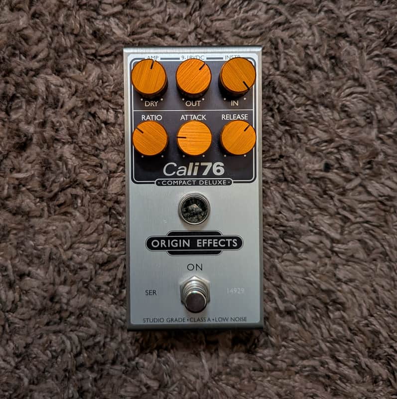 Origin Effects Cali76 Compact Deluxe Compressor 2010s - Silver image 1