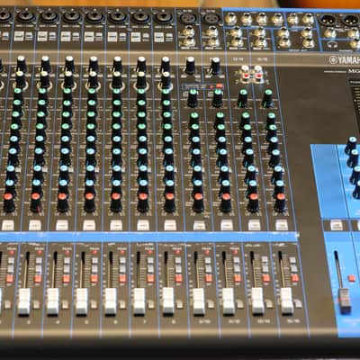 Yamaha MG16 16 Channel Analog Mixer 2014 - Present - Black image 8
