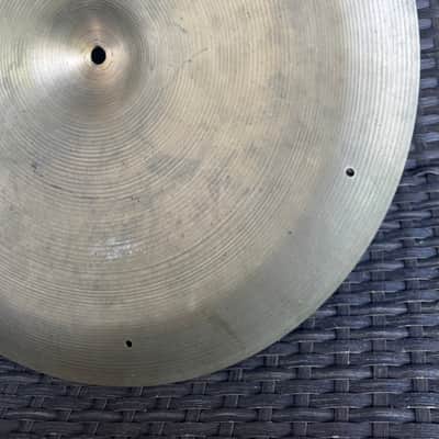 Vintage 1970s Zildjian Avedis 18” Swish Cymbal w/ Rivet Holes image 12