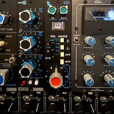 API 525 500 Series Compressor / Limiter Module 2000 - Present - Black image 2