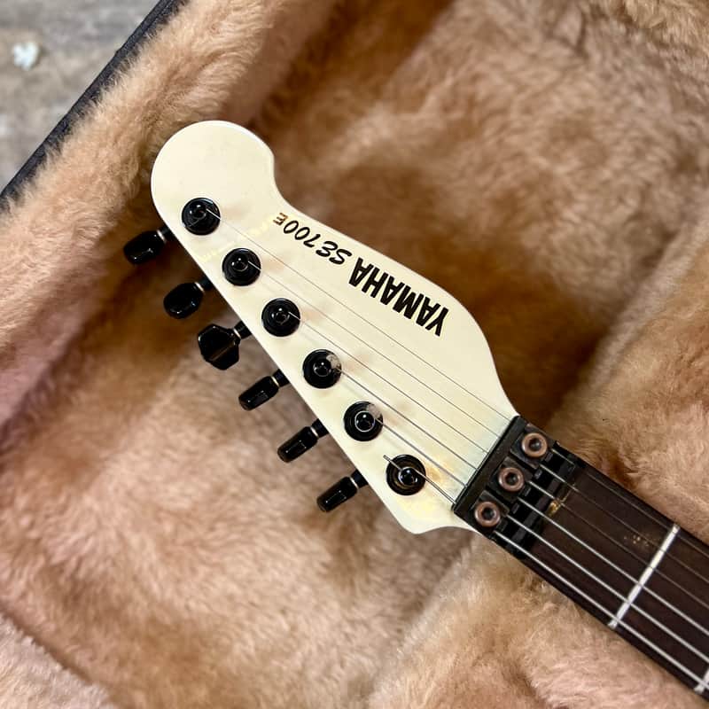 Yamaha SE-700e Super Shredder 1985 - Pearl white original vintage