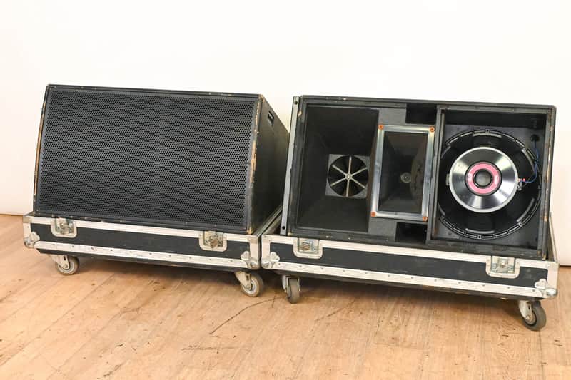 EAW KF650z Virtual Array Full Range Loudspeaker (PAIR) w/ Road Case CG01SHL *ASK FOR SHIPPING* image 1