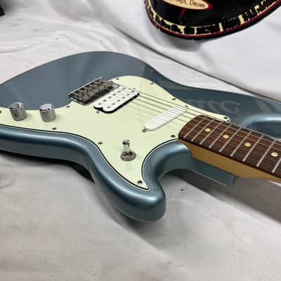 Fender Player Duo-Sonic HS Electric Guitar with Gig Bag MIM - Made in Mexico - Ice Blue Metallic image 16