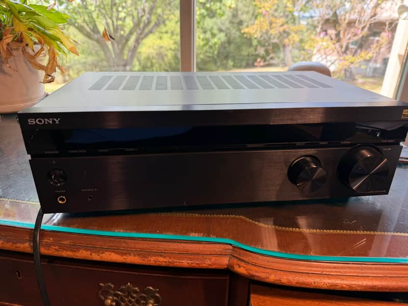 Sony Sony STR-DH190 Stereo Receiver with Bluetooth 2010 - Black metal case image 1