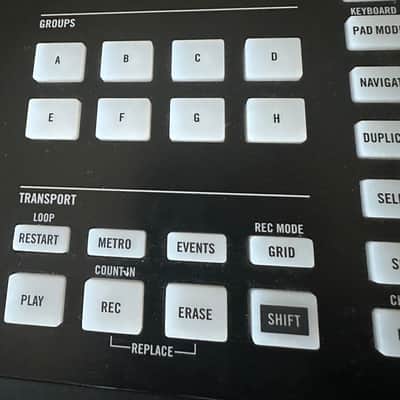 Native Instruments Maschine Studio – Excellent Condition – Original Box – Software Transfer Included image 11