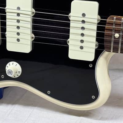 Fender 2016 Limited Edition American Special Jazzmaster Guitar with Bigsby Vibrato + Case 2016 - Olympic White / Rosewood fingerboard image 7