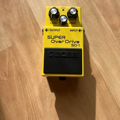 Boss SD-1 Super OverDrive (Silver Label) 1997 - Present - Yellow image 3