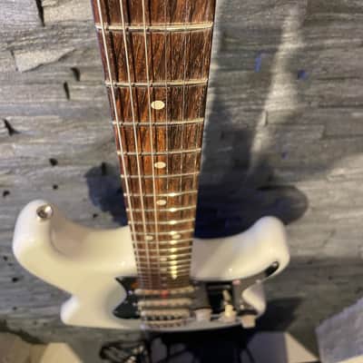 Fender American Performer Stratocaster RW Arctic White image 4