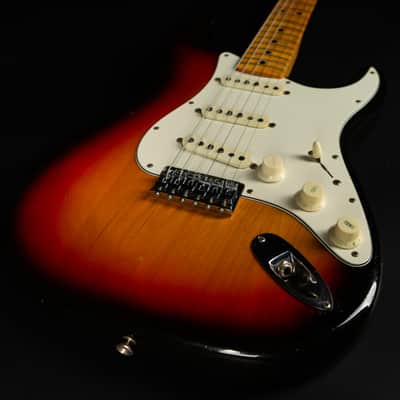 Fender Stratocaster Hardtail 1973 - 3-Tone Sunburst image 11