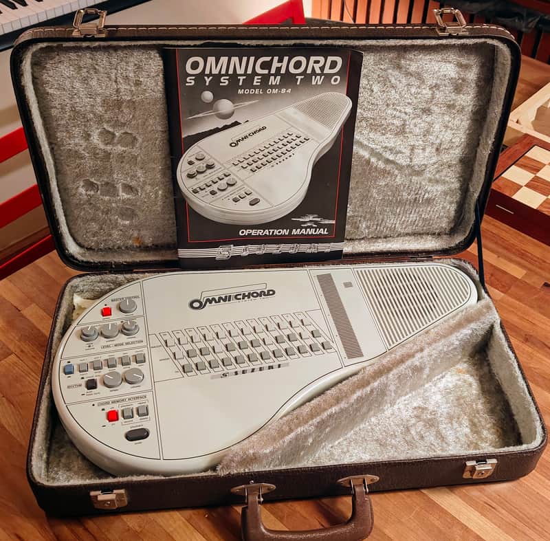 Suzuki OM-84 Omnichord 1984 - Gray image 1