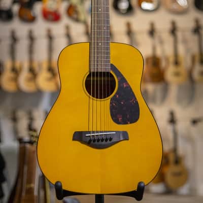 Yamaha JR1 FG Junior Acoustic Guitar with Gig Bag image 2