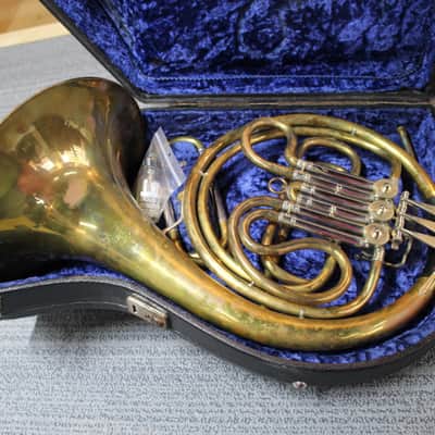 Antique F. X. Hüller French Horn image 15