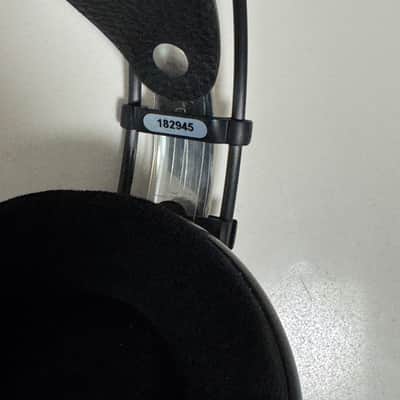 AKG K702 Open-Back Studio Headphones - Black image 5
