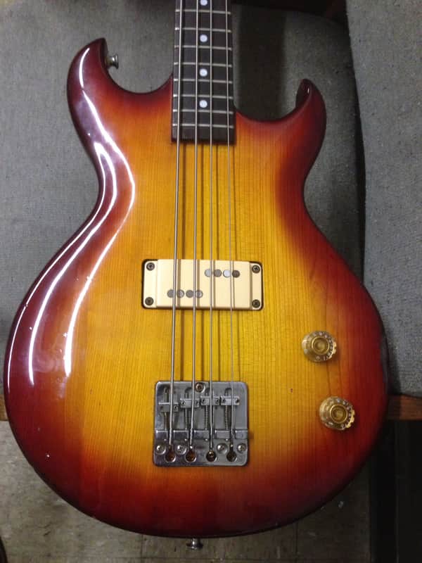 Aria Pro II Bass Cardinal CSB-450 80's Cherry Sunburst Matsamoku