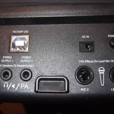 Singtrix Over 300 Effects Module & 40W Powered Subwoofer W/ 1 FX Mic, Stand & FX Module image 9