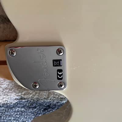 Fender Deluxe Nashville Telecaster 2019 - Maple Finger Board, White Blonde Body w/ Deluxe Fender GIg Bag image 8