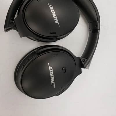 Bose Quiet Comfort QC45 image 2