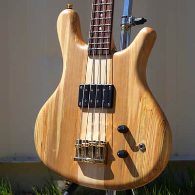 Spector USA SB-1 Rainbow Alder 14/50 Made 4-String Electric Bass Guitar image 9