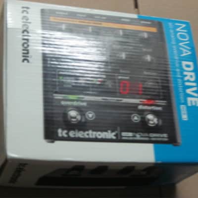litely handled TC Electronic EMPTY Cardboard Box + original User's Manual & sticker for NDR-1 Nova Drive OD & Distortion (NO: pedal, adapter) late 2000s-early 2010s (part of 2 outer sides of BOX were spray painted white to cover water stains) image 3