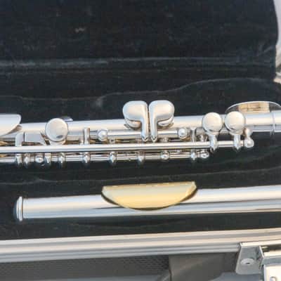Gemeinhardt KG Special Professional Piccolo *All Solid Silver *Cleaned & Serviced image 9