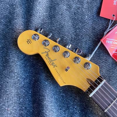 Fender American Professional II Stratocaster Left-Handed RW Rosewood 2021 Sunburst US210048486 image 6