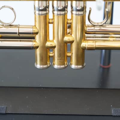 Yamaha YTR-8335II Xeno Bb Trumpet in Raw Brass (SN 5650xx) image 18