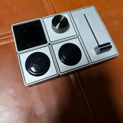 Monogram/Palette Gear Mini Console (MIDI Controller) image 1