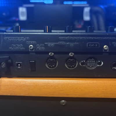 Roland GR-1 Guitar Synthesizer - Black . Not Tested selling for parts. image 6