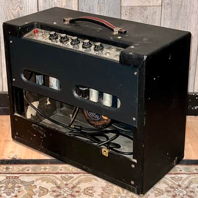 Rare 1960 Martin 112T (DeArmond) Guitar Combo Amplifier, Serviced and Maintained Includes Original Footswitch image 8