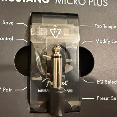 Fender Mustang Micro Plus with Case image 3