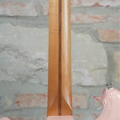 Immagine FENDER Stratocaster Player HSS - Special Limited Edition - 2022 Made in Mexico - Shell Pink - 22