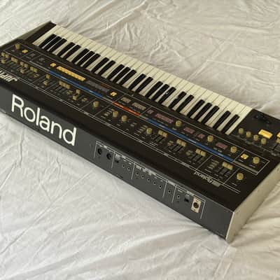 Roland Jupiter-6 61-Key Synthesizer - Excellent Condition! image 5