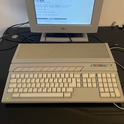 Atari Falcon 030 - 14MB version with 2GB internal HDD image 9