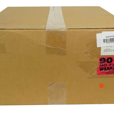 Mackie 1604VLZ4 16-channel Compact Analog Low-Noise Mixer w/ 16 ONYX Preamps image 7