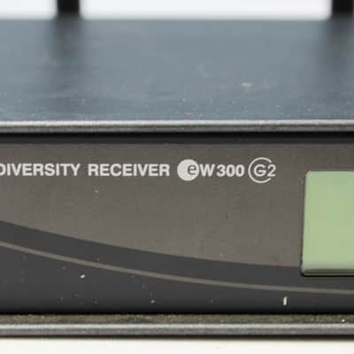 Sennheiser EM300 G2 B - True Diversity Receiver & SK100 G2 B - Body Pack Transmitter with Mic - 623-662 MHz - Black **used** image 3