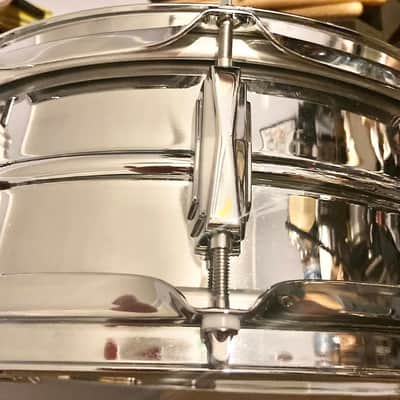 Ludwig 5x14" Chrome Over Brass Limited Edition Supraphonic Snare Drum image 6