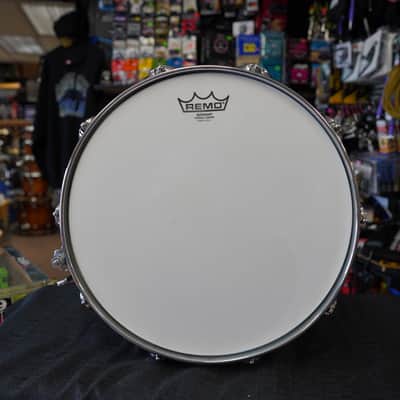 DW USA Collectors Exotic Series 5.5x14" Super Solid 1PC. Maple Snare Drum - Tobacco Burst Lacquer image 15