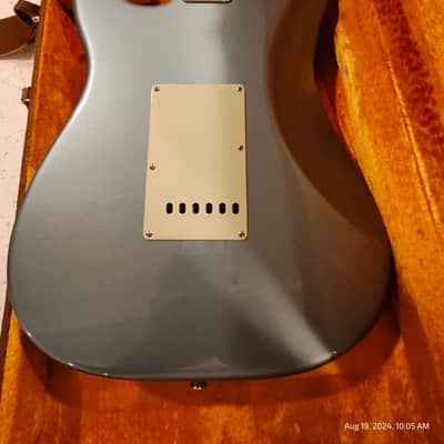 Fender FSR American Deluxe Vintage Player '62 Stratocaster 2005 - 2007 - Ice Blue Metallic with Matching Headstock image 4