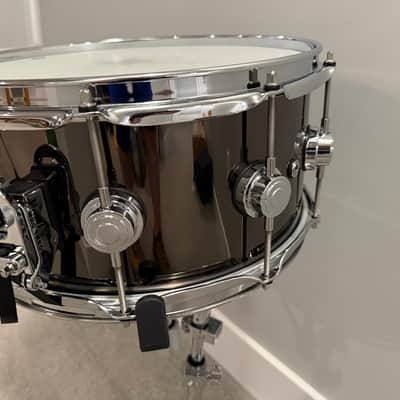 DW Collector's Series Black Nickel Over Brass 6.5x14" Snare Drum 2011 - 2021 - Black Nickel with Chrome Hardware image 3