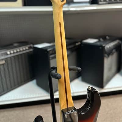Fender Stratocaster ST-557 1989 MIJ - Sunburst image 10