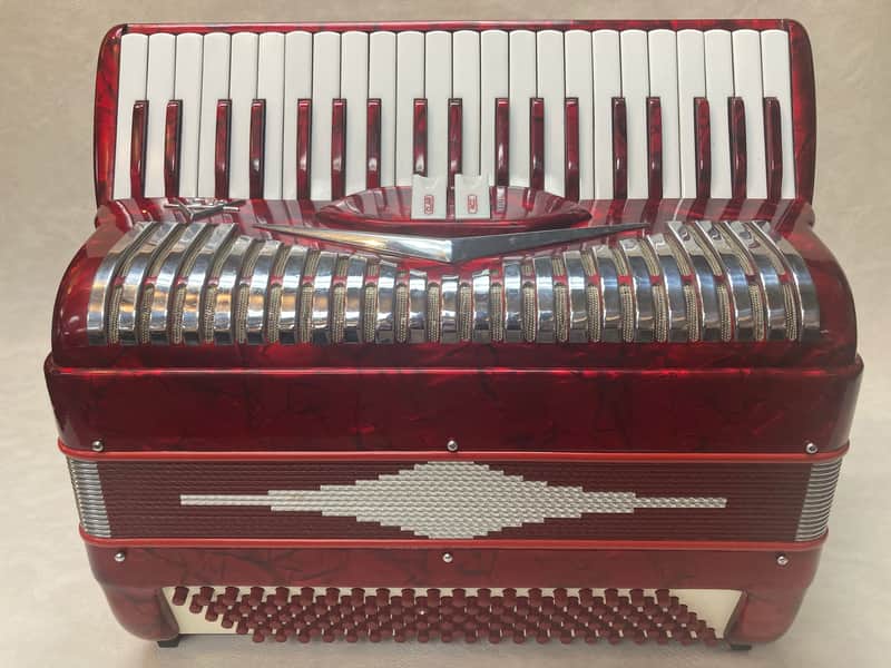LINDO C10 2-REED ACCORDION #CSIL6232-2 image 1