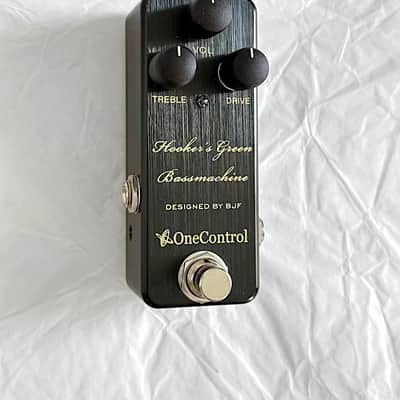 One Control Hooker's Green Bass Machine | Reverb