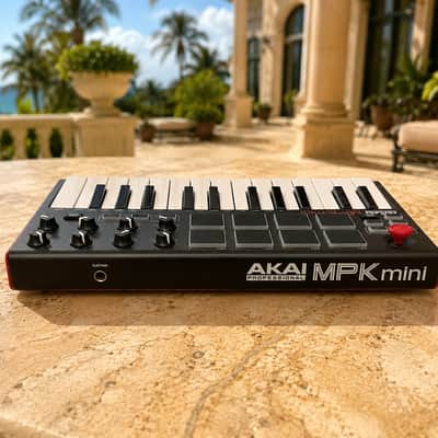 Akai MPK Mini MkII USB MIDI Keyboard Controller w/ USB Cable | Great Condition image 6