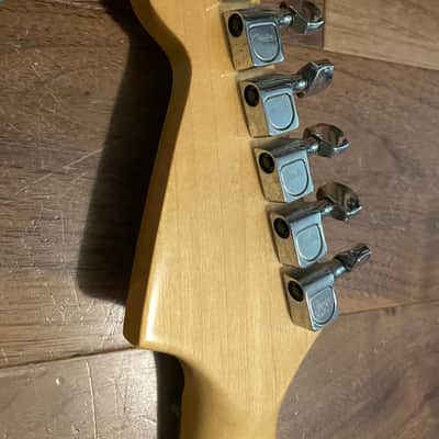 Fender The Strat 1980 - 1983 -   Rosewood Fretboard, Candy Apple Red image 6