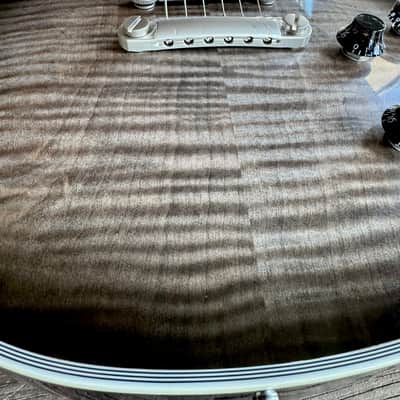 SERIAL# 003!!!! GIBSON CUSTOM SHOP VIVIAN CAMPBELL LES PAUL CUSTOM (SIGNED) 2018 W/ AN UNREAL TOP STAINED IN ANTRIM BASALT BURST + ORIGINAL HARDSHELL CASE - EXCELLENT CONDITION - ULTRA RARE!!! image 5