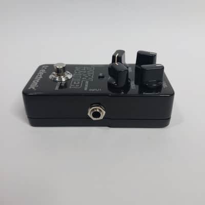 TC Electronic Dark Matter Distortion with Box image 8