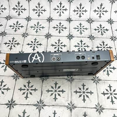 Arturia MiniBrute 2S Desktop Synthesizer image 4