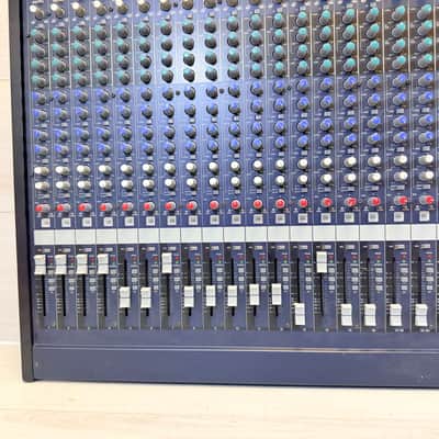 Yamaha MG24/14FX 24-Channel Analog Mixer w/ Dual SPX Effects 2000's image 5