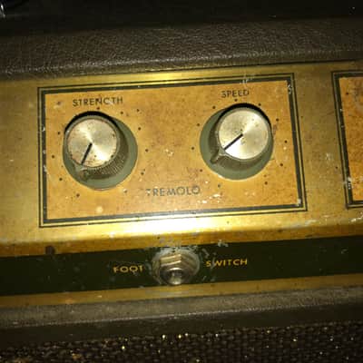 Silvertone Sears Silvertone 10XL Model 1421 Tube Amplifier Working Tremolo Late '60s - brown olive tolex with gold anodized faceplate image 5
